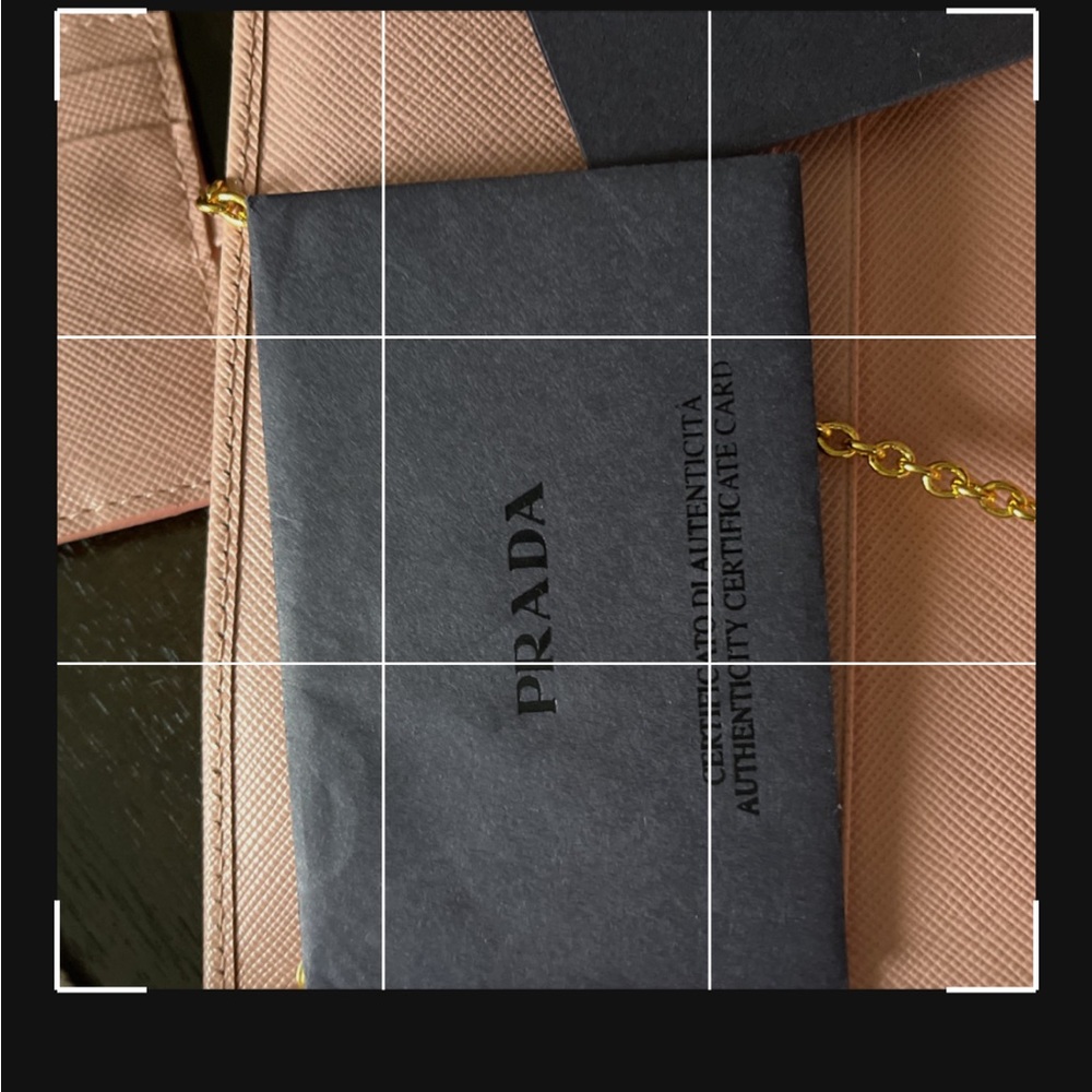 Prada Wallet - Picture 5 of 10